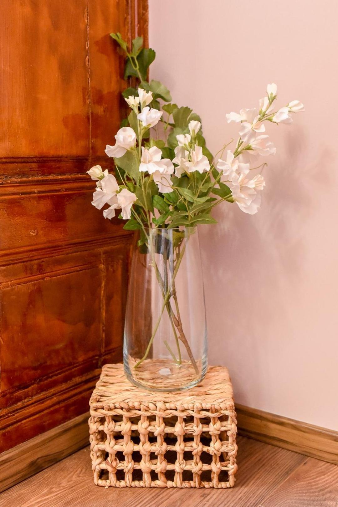 Historic Charm, Modern Comfort - Accommodation In The Heart Of The Old Town Bucarest Camera foto